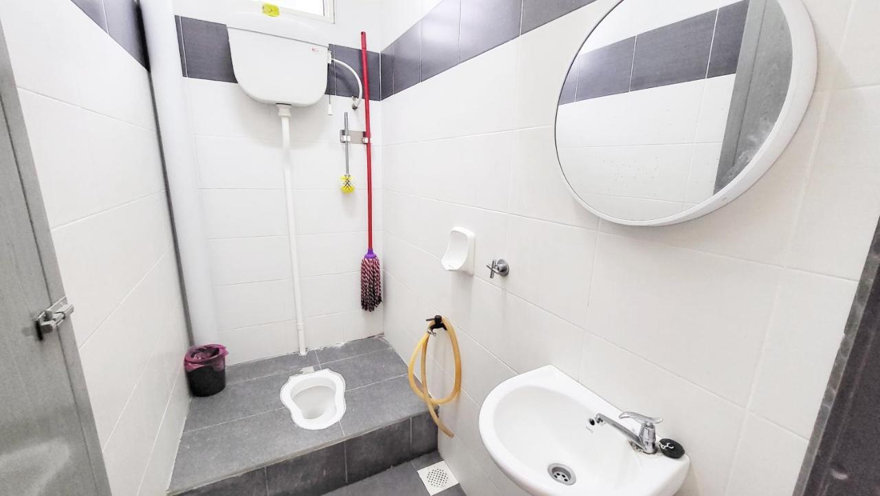 Eisya Guest House Perlis With Pool Musllm Only Arau Eksteriør billede