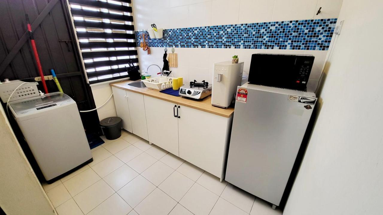 Eisya Guest House Perlis With Pool Musllm Only Arau Eksteriør billede